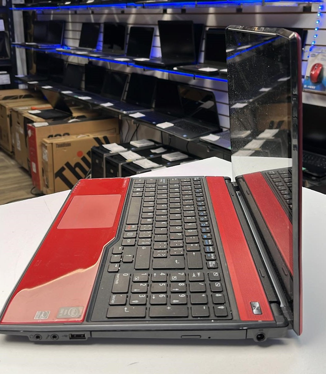 Laptop Fujitsu LifeBook AH564 i5-4200M 2,5Ghz 8Go SSD 256Go DVD 15,6po HDMI garantie 6 mois + tx