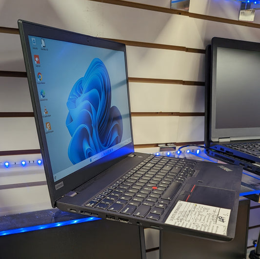 Laptop Lenovo ThinkPad T590 i5-8365u 1,6ghz 16Go SSD Neuf 512Go NVMe 15,6po HDMI garantie 6 mois + tx