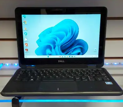 Laptop DELL Latitude 3190 Touch Screen Intel N5000 1,1ghz SSD 256Go m.2 garantie 6 moix + tx